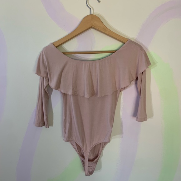 Wilfred Chuchoter Off the Shoulder Ruffle Bodysuit - Picture 5 of 5